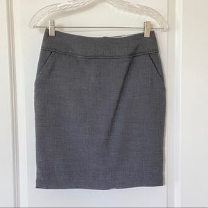 H&M grey pencil skirt with pockets size 4